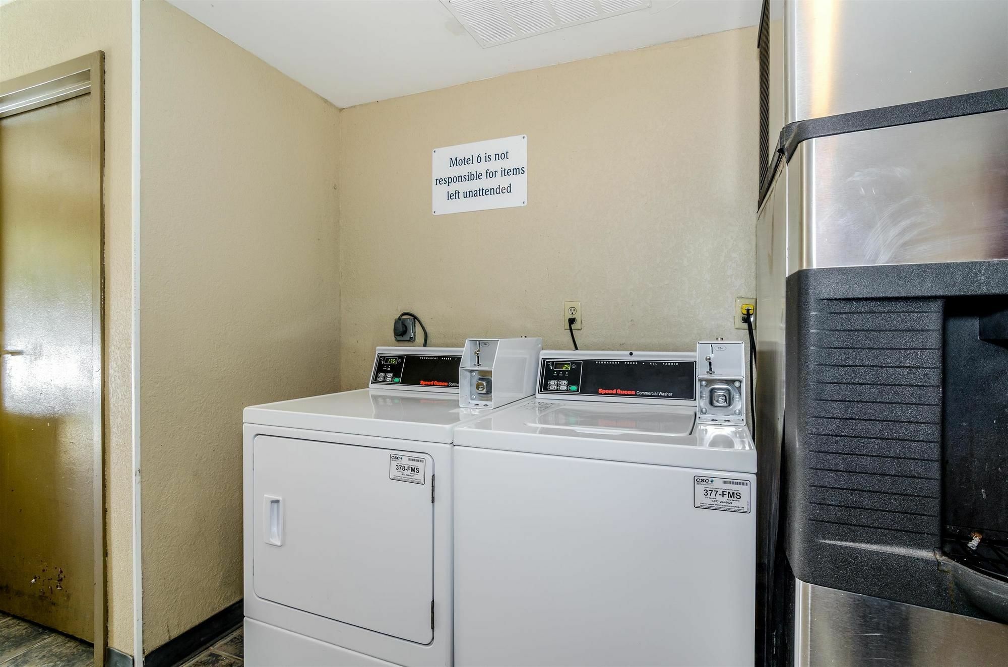 Motel 6-Newark, De Bagian luar foto