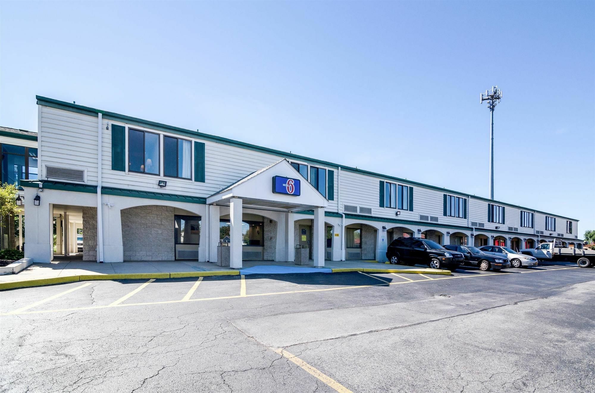 Motel 6-Newark, De Bagian luar foto