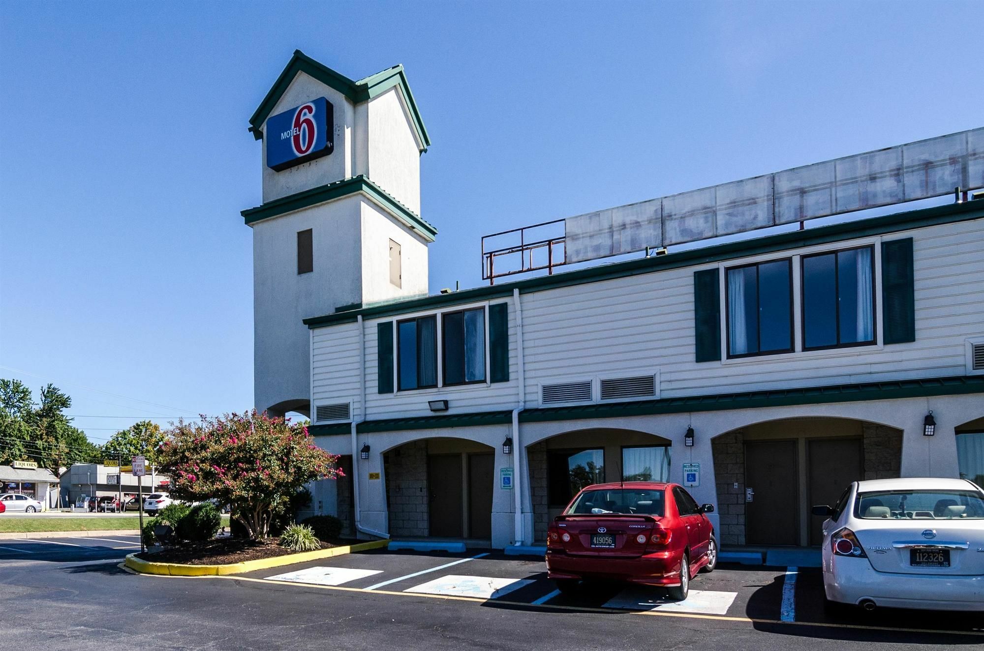 Motel 6-Newark, De Bagian luar foto