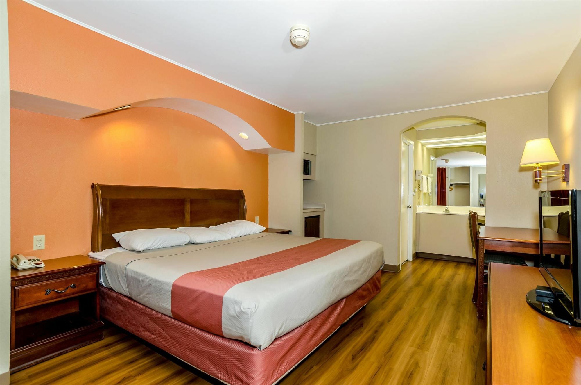 Motel 6-Newark, De Bagian luar foto
